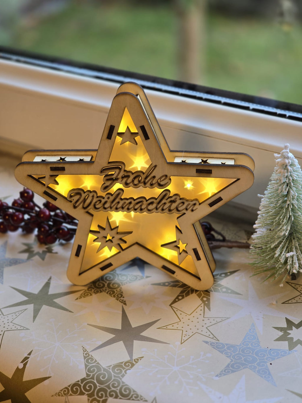 Leuchtender Holzstern „Frohe Weihnachten“ – LED Deko mit 3 Lichtmodi