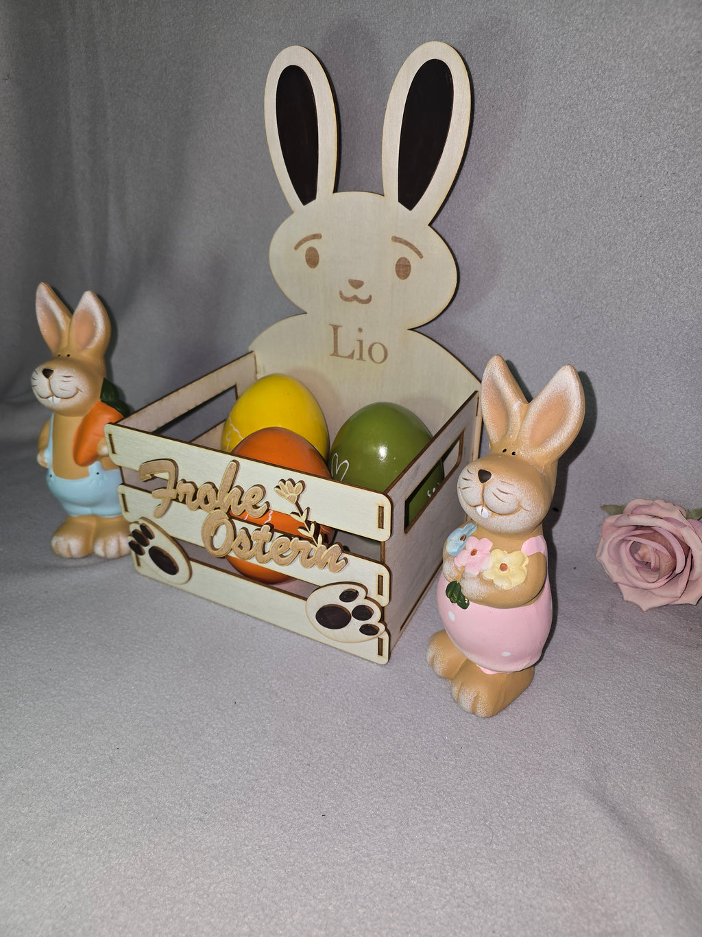 Personalisierter Osterhase aus Holz – Osterkorb mit Name | Frohe Ostern | 22×35 cm
