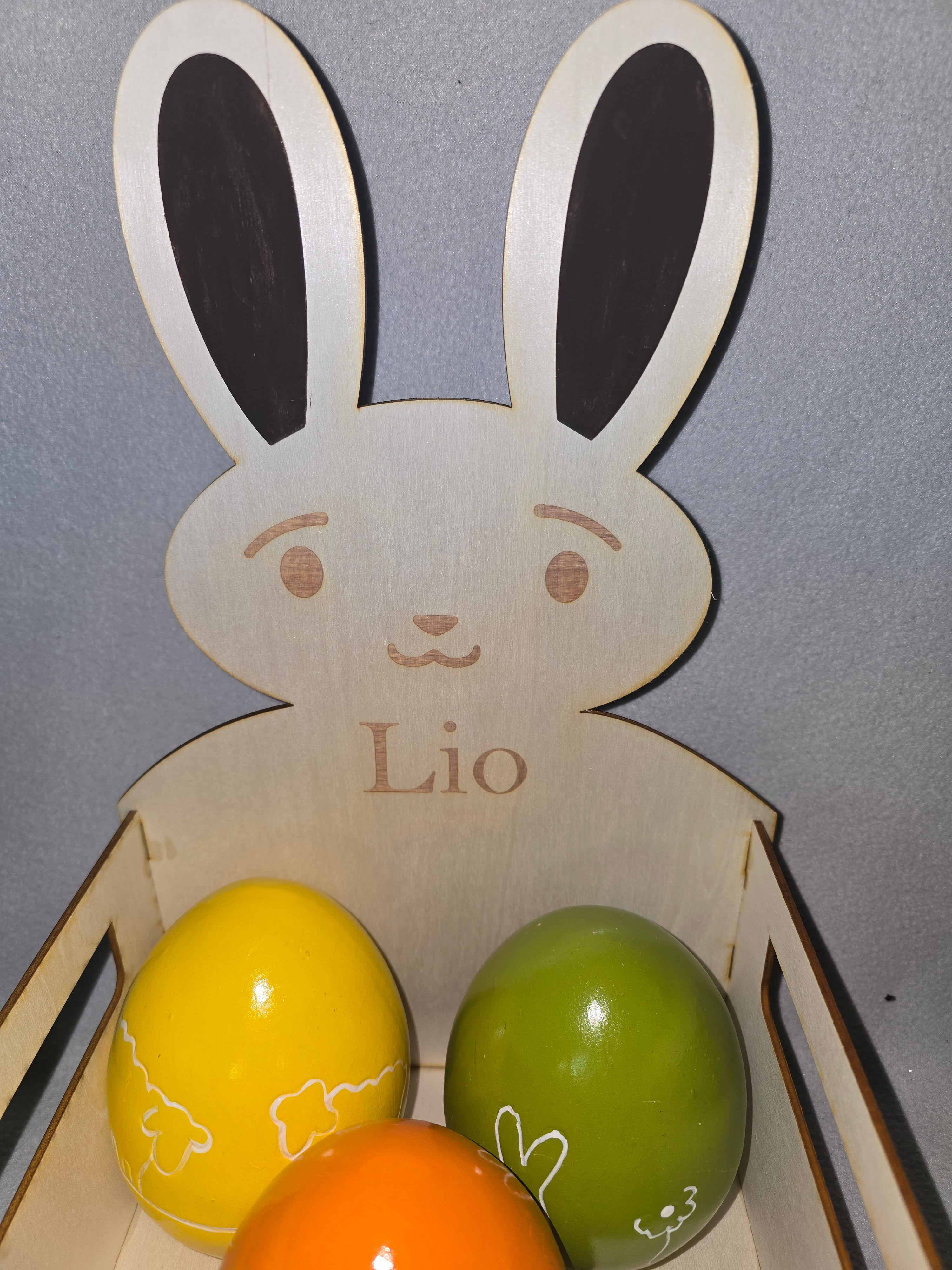Personalisierter Osterhase aus Holz – Osterkorb mit Name | Frohe Ostern | 22×35 cm