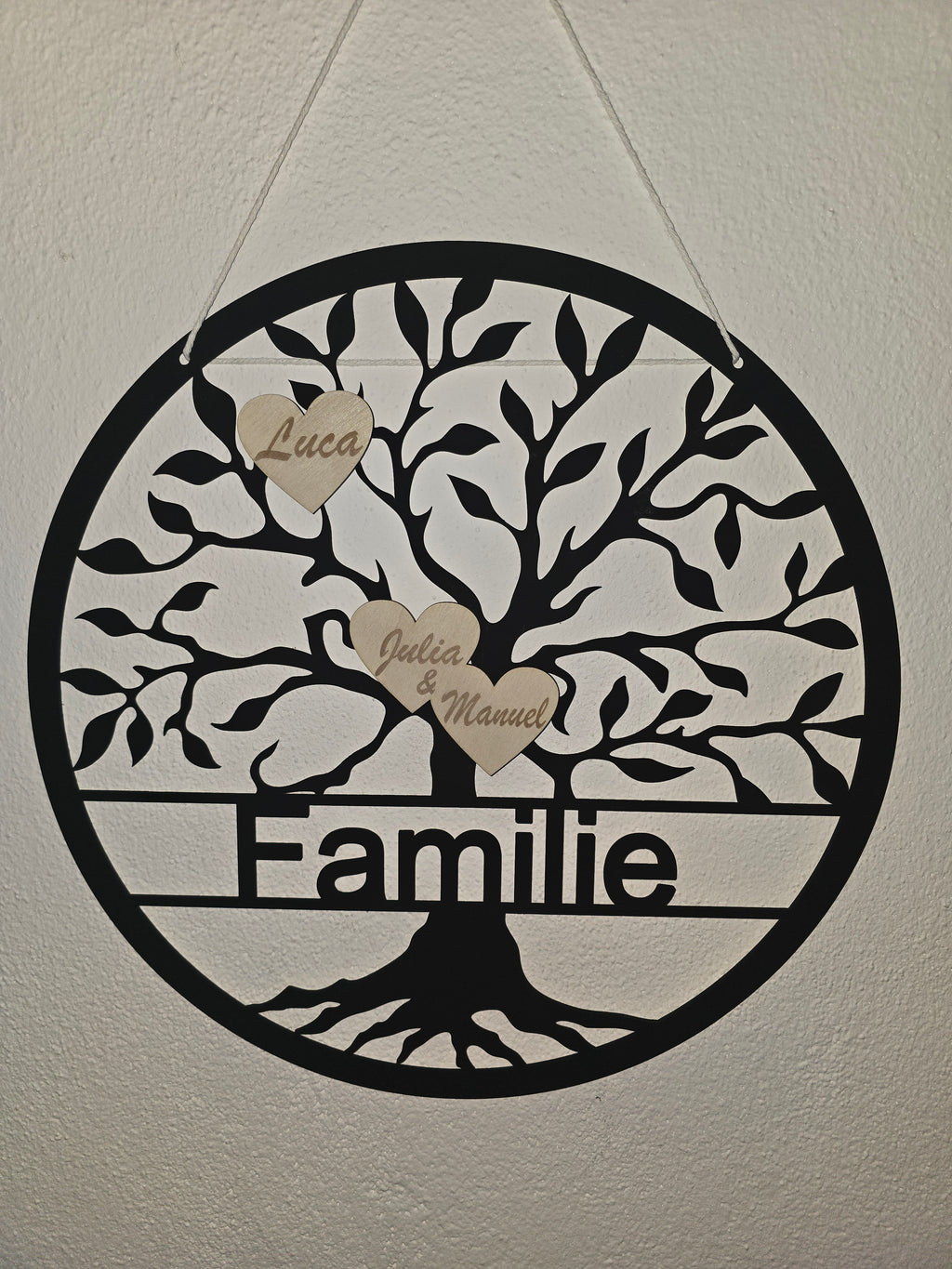Personalisierter Familienbaum mit Namen – Family Tree Wanddeko aus Holz – Familiennamen Schild – Geschenk für Familie & Eltern
