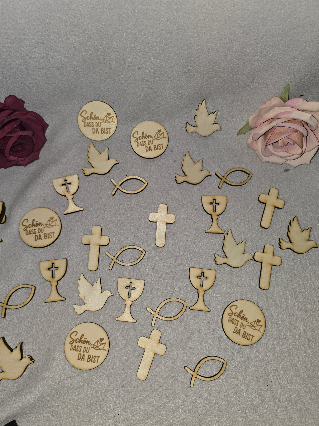 Kommunion Streudeko aus Holz – Tischdeko Erstkommunion (40 Stück)