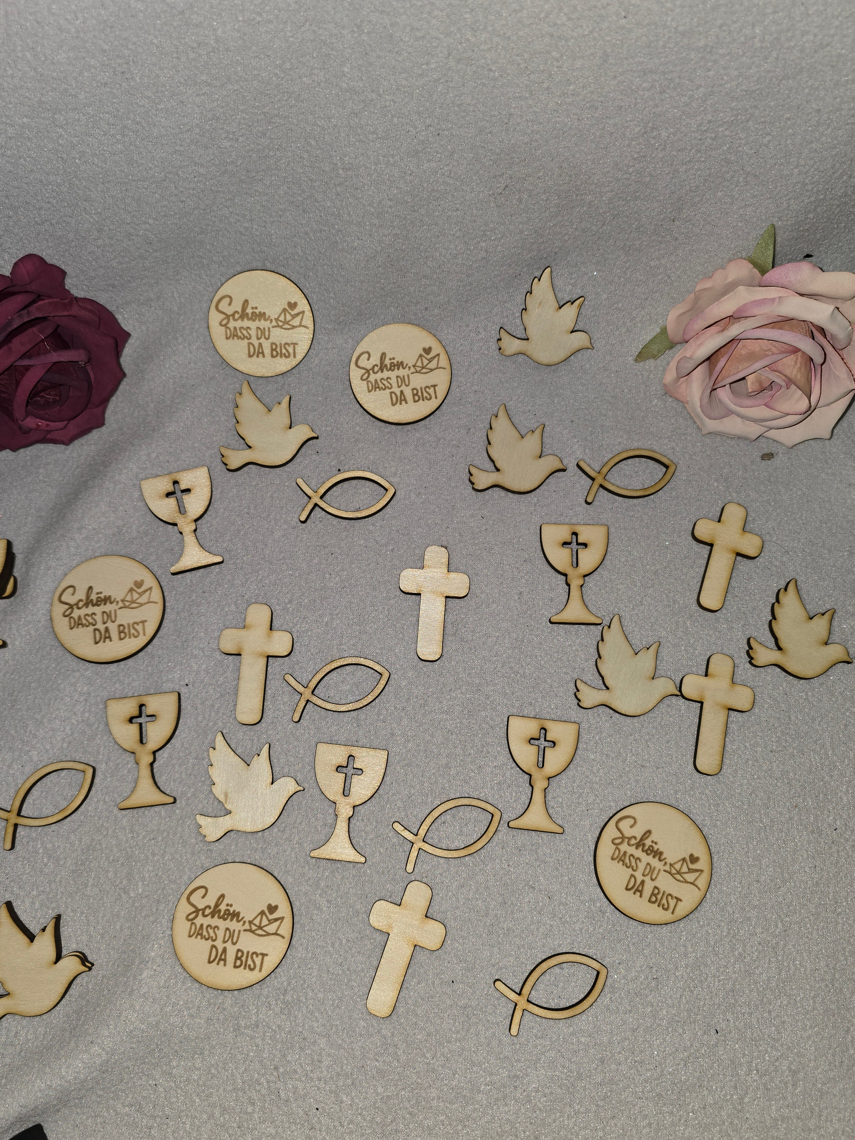 Kommunion Streudeko aus Holz – Tischdeko Erstkommunion (40 Stück)