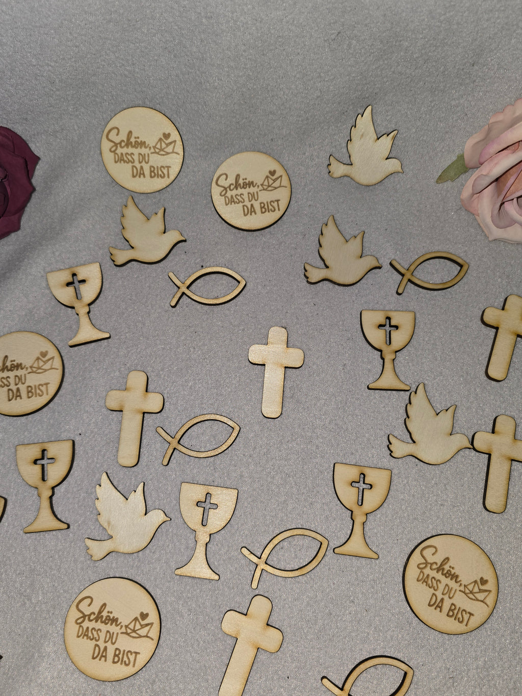 Kommunion Streudeko aus Holz – Tischdeko Erstkommunion (40 Stück)