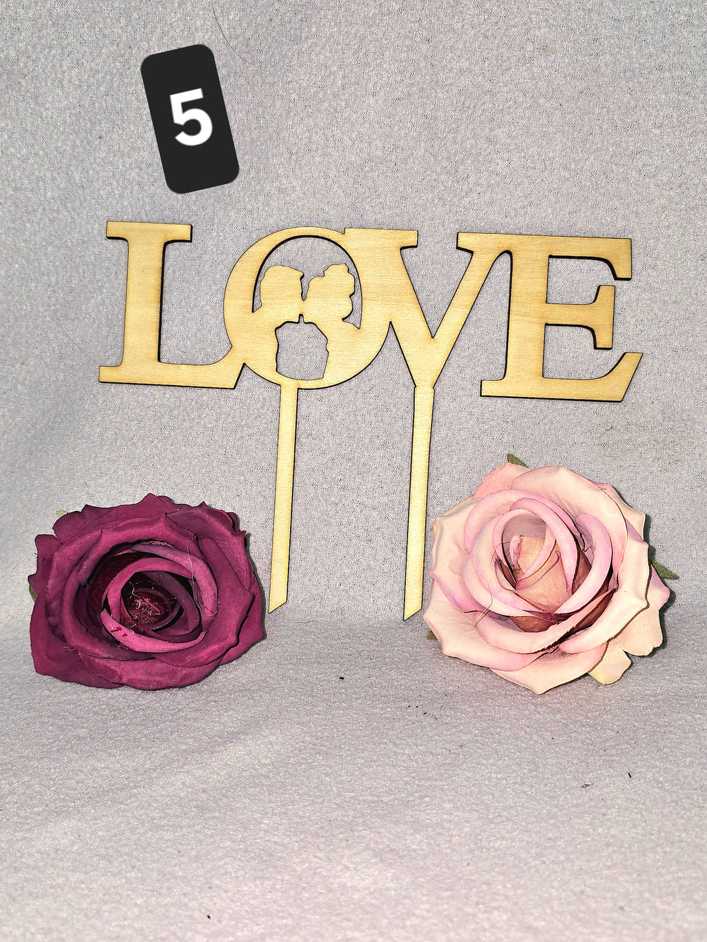 Hochzeit Cake Topper aus Holz – 6 Motive wählbar – Mr & Mrs / Love – Handgefertigt