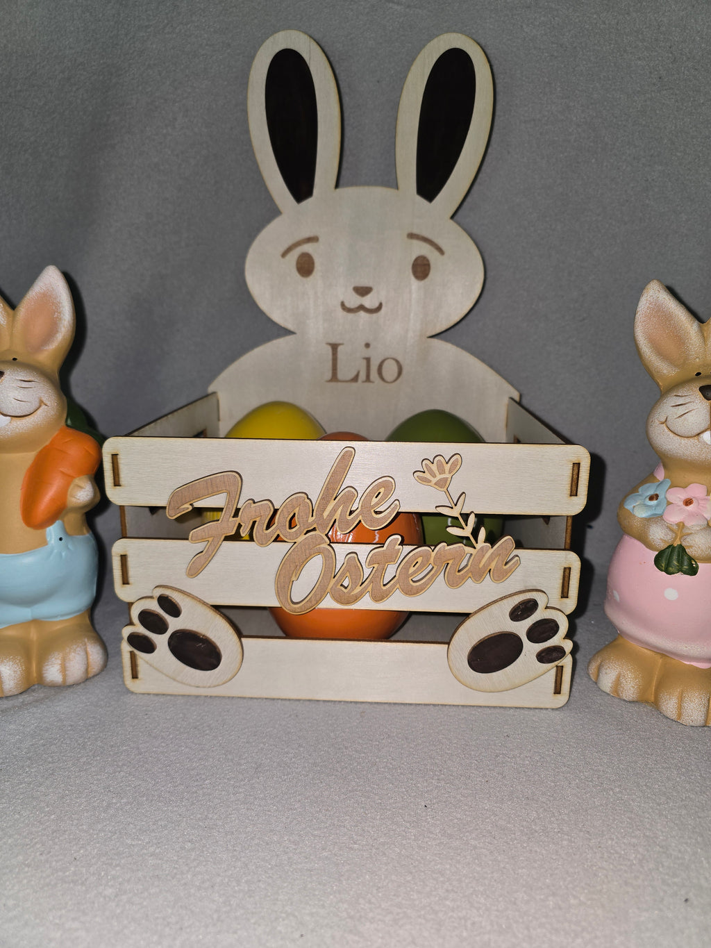 Personalisierter Osterhase aus Holz – Osterkorb mit Name | Frohe Ostern | 22×35 cm
