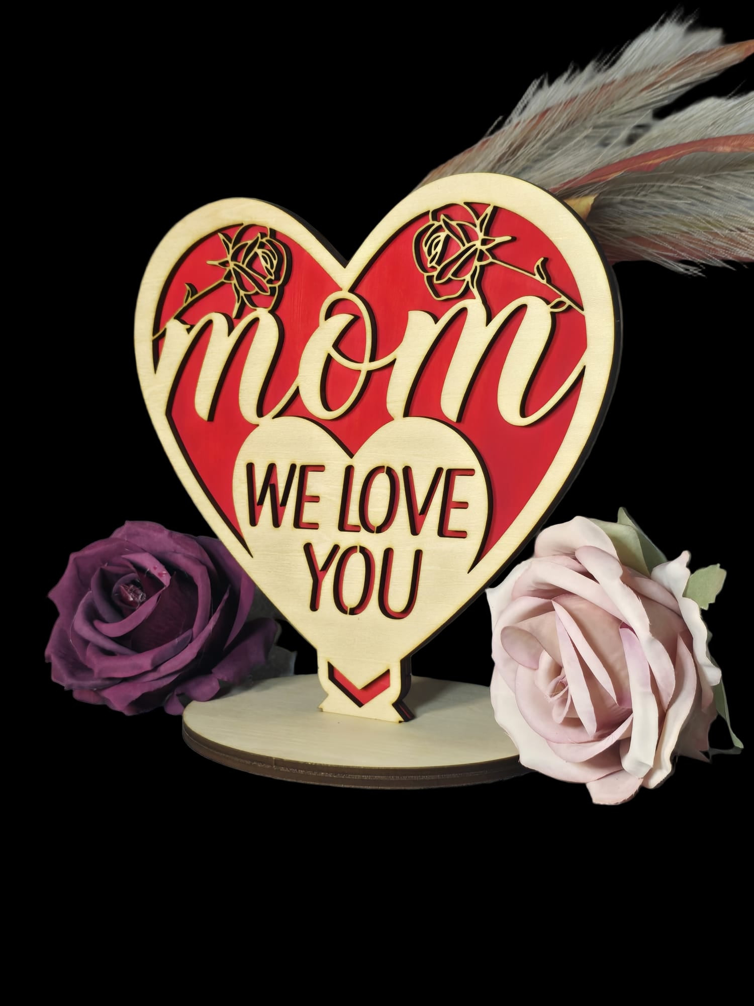 Holz Herz „Mom – We Love You“ | Personalisiertes Geschenk