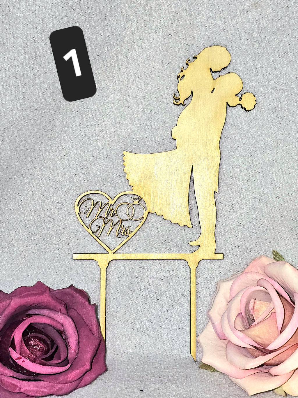 Hochzeit Cake Topper aus Holz – 6 Motive wählbar – Mr & Mrs / Love – Handgefertigt